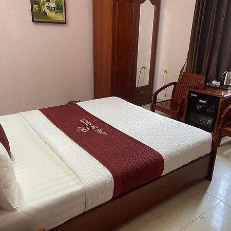 Hong Ha Airport Hotel Thach Loi Екстер'єр фото