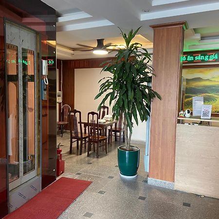 Hong Ha Airport Hotel Thach Loi Екстер'єр фото