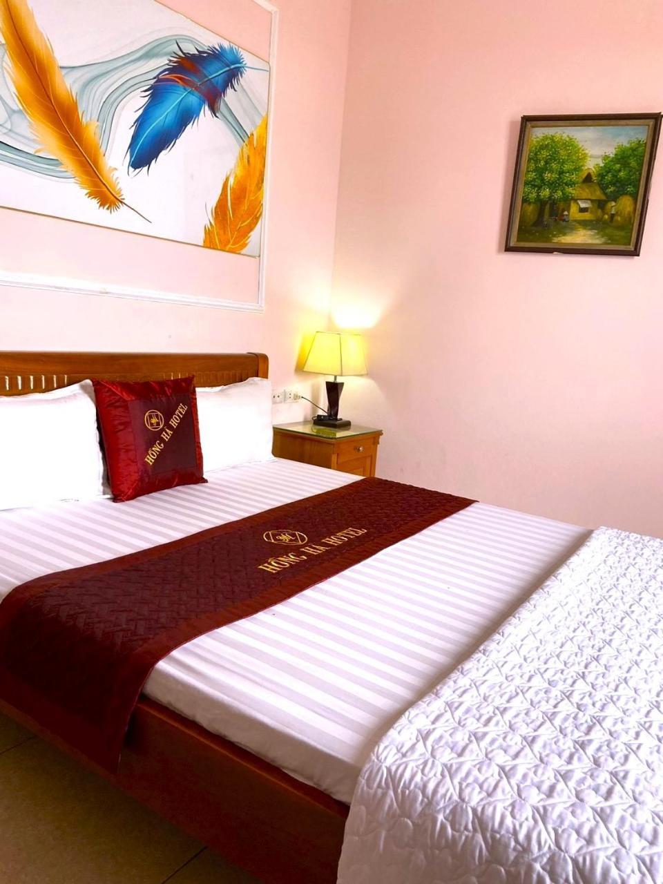 Hong Ha Airport Hotel Thach Loi Екстер'єр фото