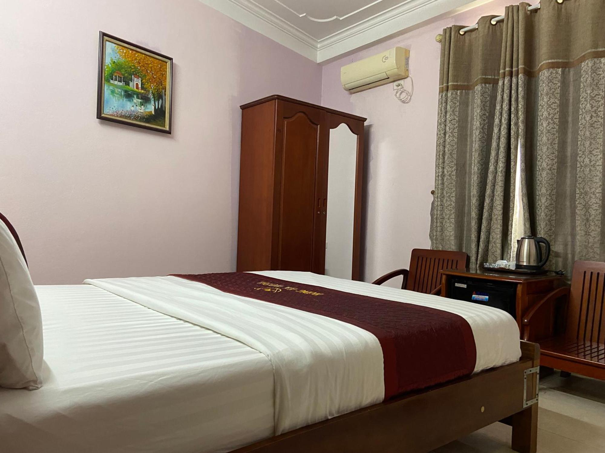Hong Ha Airport Hotel Thach Loi Екстер'єр фото