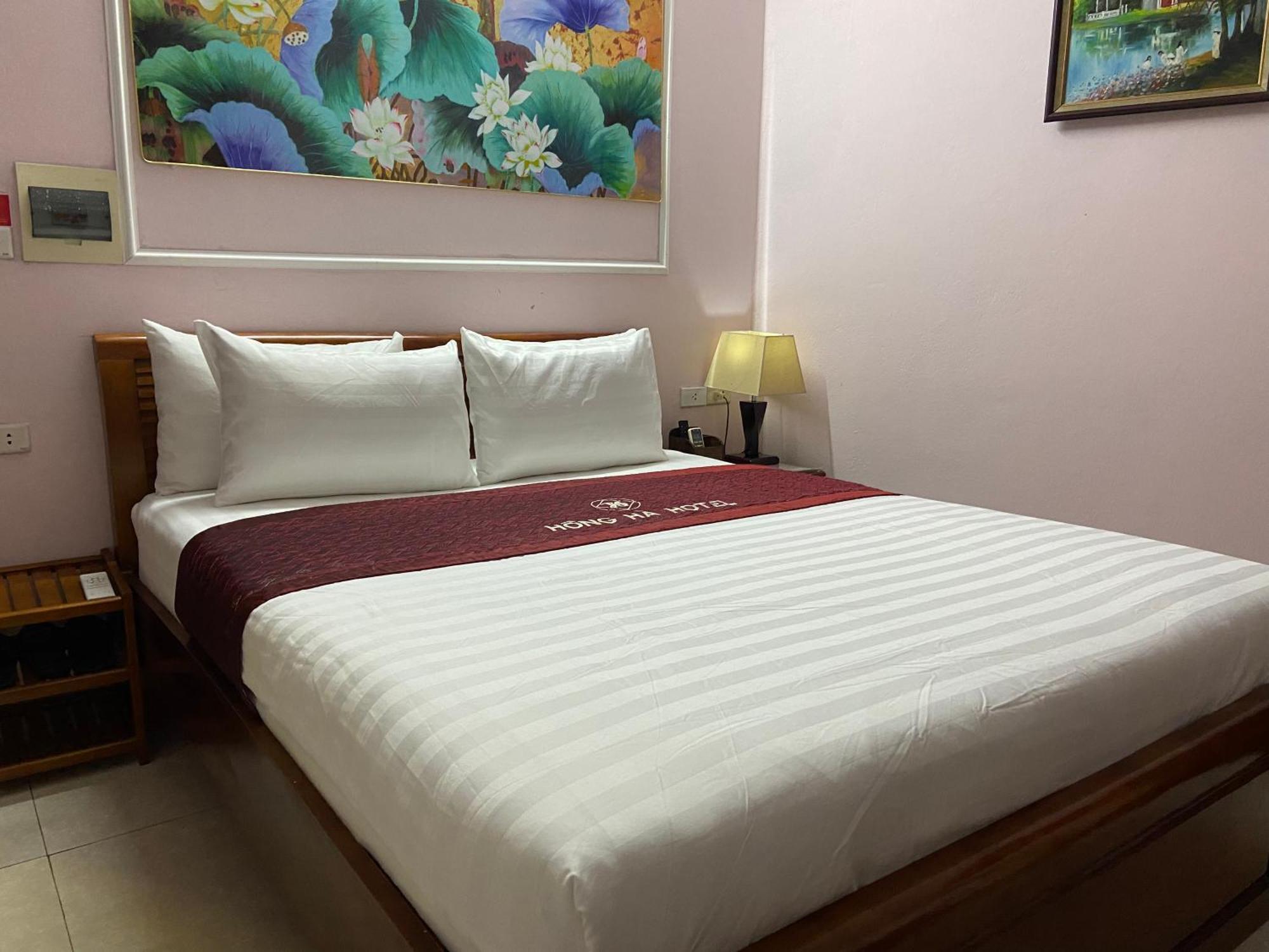 Hong Ha Airport Hotel Thach Loi Екстер'єр фото